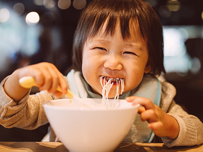 Guide des repas en famille avec de jeunes enfants